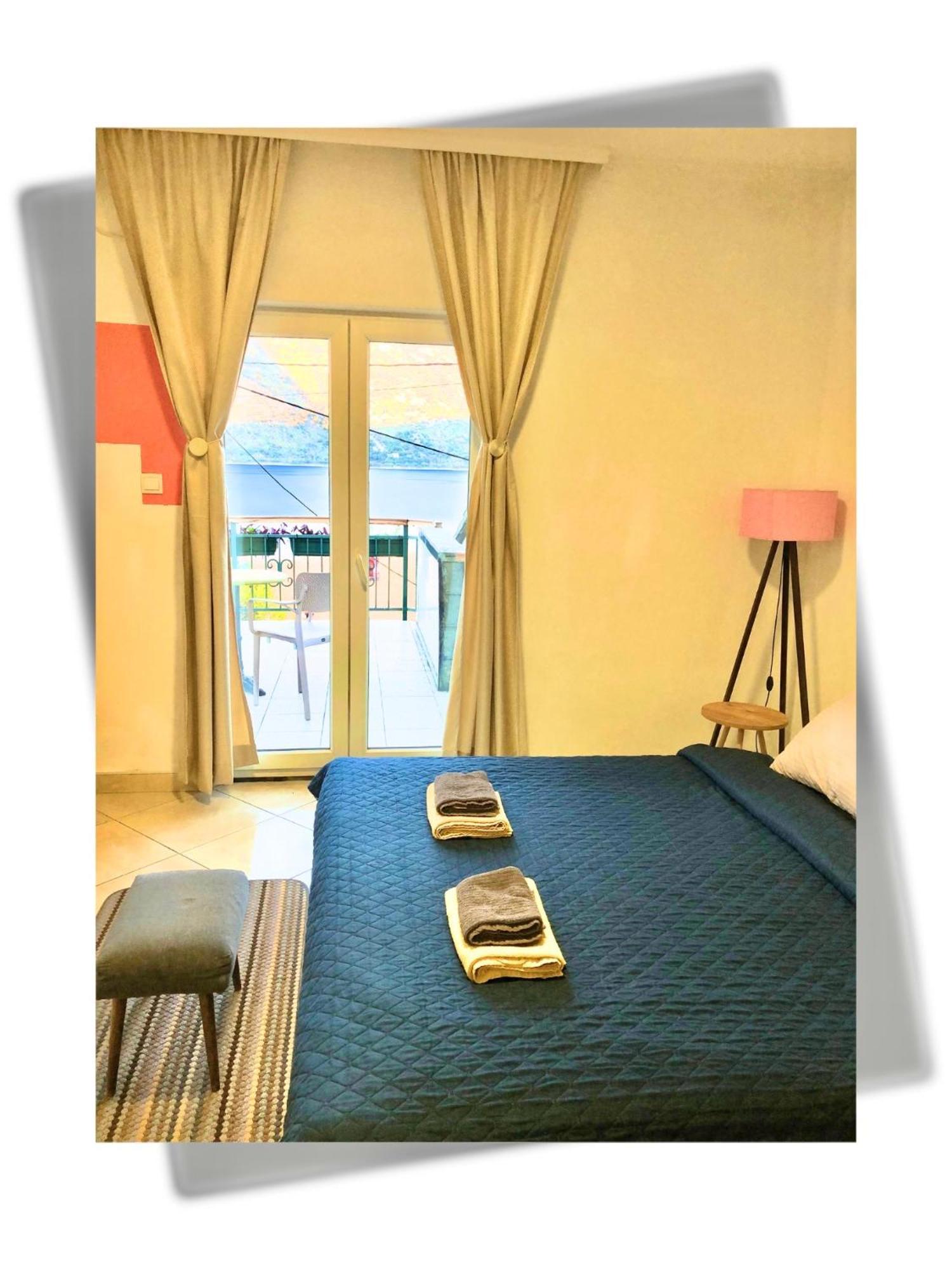 Apartments Djurovic Котор Екстер'єр фото